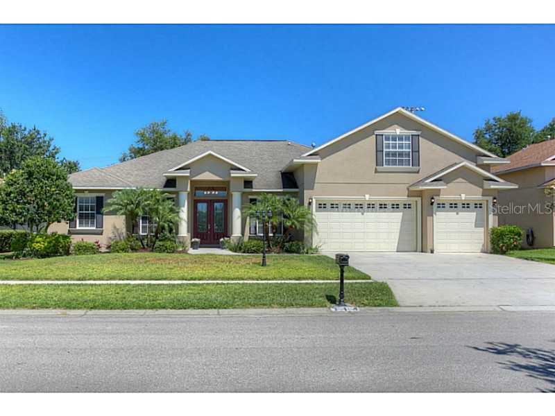 714 Citrus Wood Ln., Valrico, FL 33594