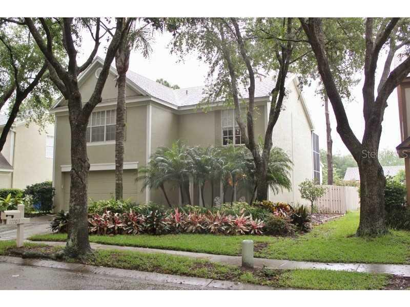 17703 Parkway Green Ln., Tampa, FL 33647