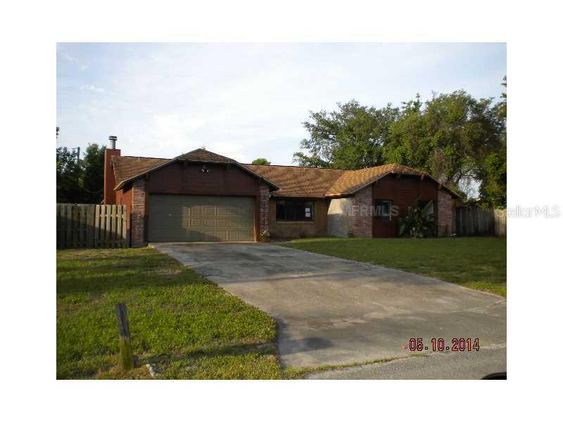 2051 Wallingford St., Deltona, FL 32738