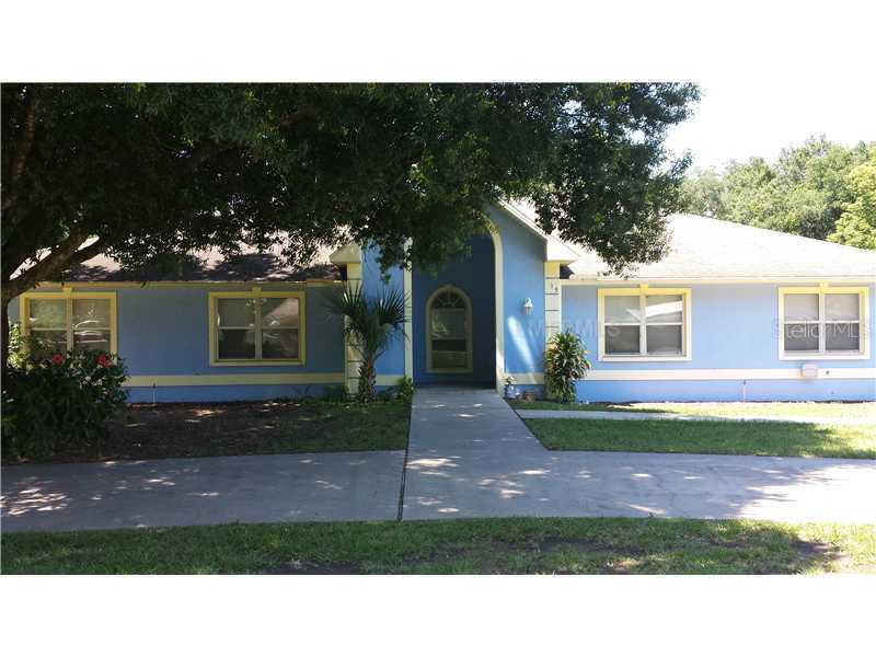 315 Claire Dr., Seffner, FL 33584