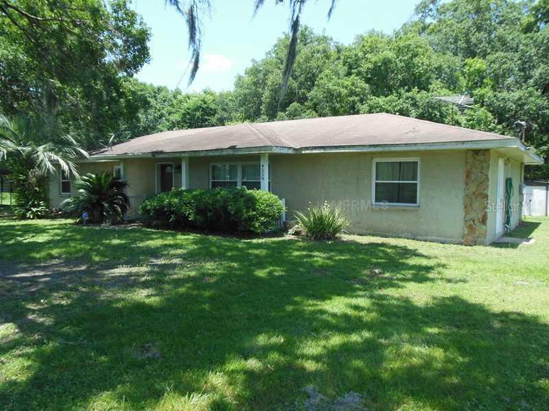 4529 Horseshoe Lake Way, Plant City, FL 33565