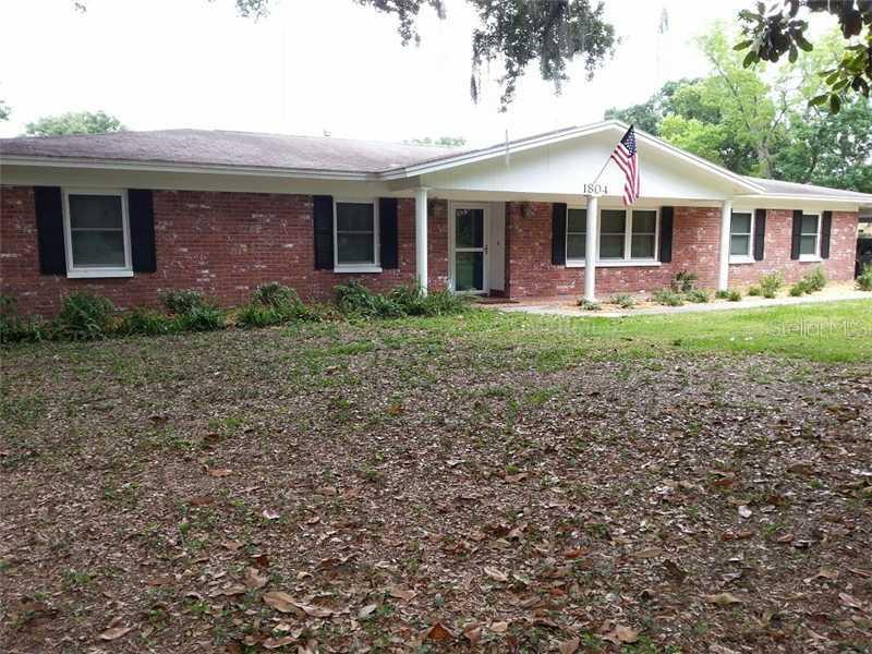 1804 Lakeview Ave., Seffner, FL 33584