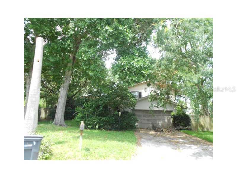 1911 Hunter Ln., Brandon, FL 33510