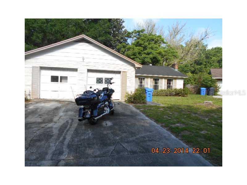 14818 Carnation Dr., Tampa, FL 33613