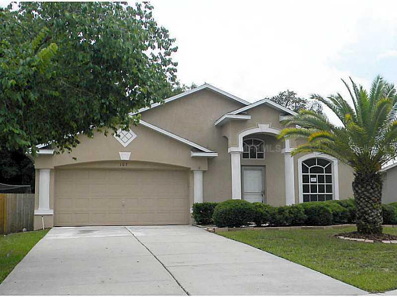 107 Chardonnay Pl., Valrico, FL 33594