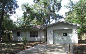 2723 W Henry Ave., Tampa, FL 33614