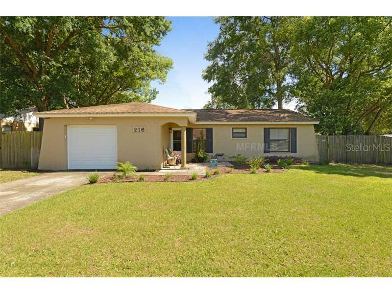 216 Ravenway Dr., Seffner, FL 33584