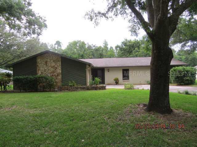 1011 Hastings Ct., Lutz, FL 33548