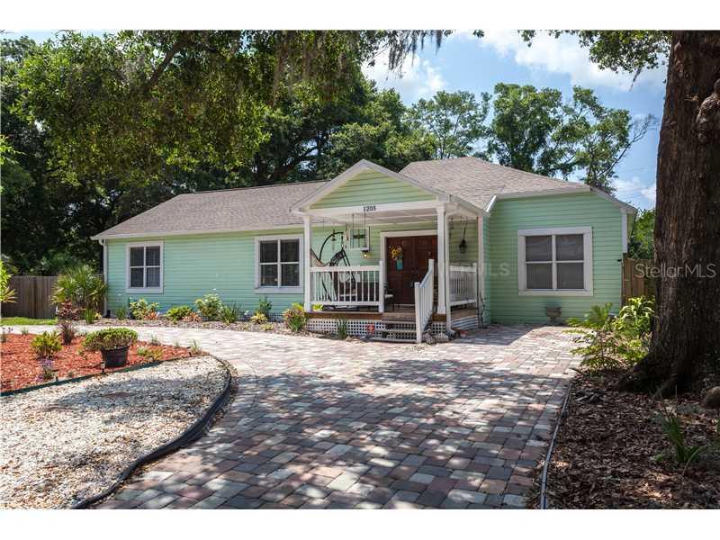 1205 E Mcberry St., Tampa, FL 33603