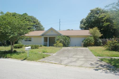 3010 Taragrove Dr., Tampa, FL 33618