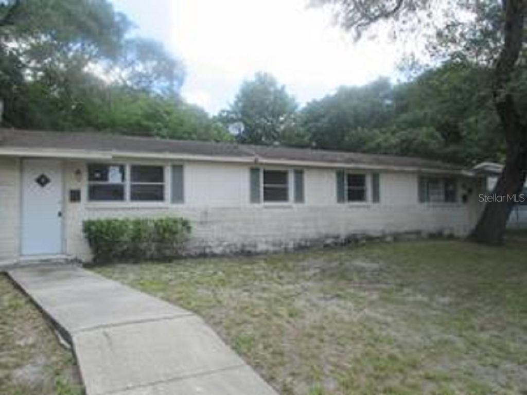 2810 Clark St., Tampa, FL 33605