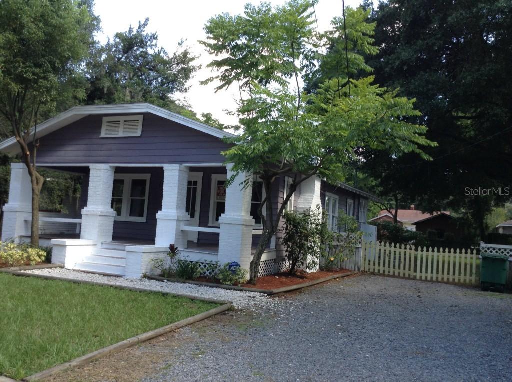 1315 E Giddens Ave., Tampa, FL 33603