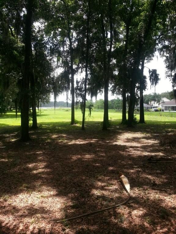 809 Starlifter Ln., Valrico, FL 33594