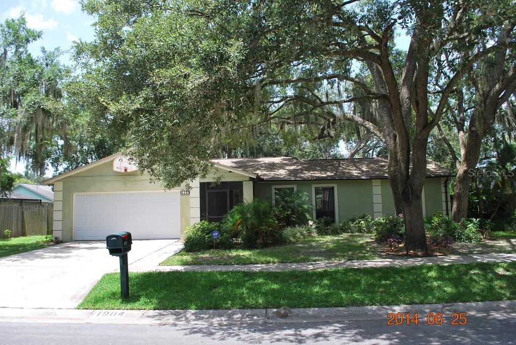 1904 Dockside Dr., Valrico, FL 33594