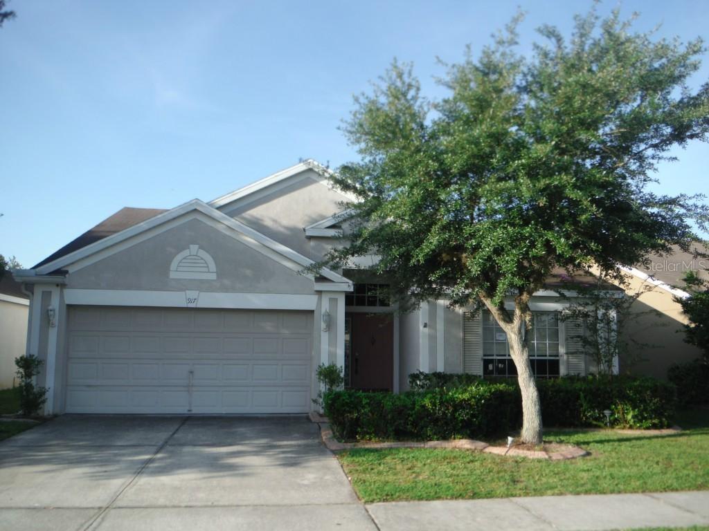 917 Summer Breeze Dr., Brandon, FL 33511