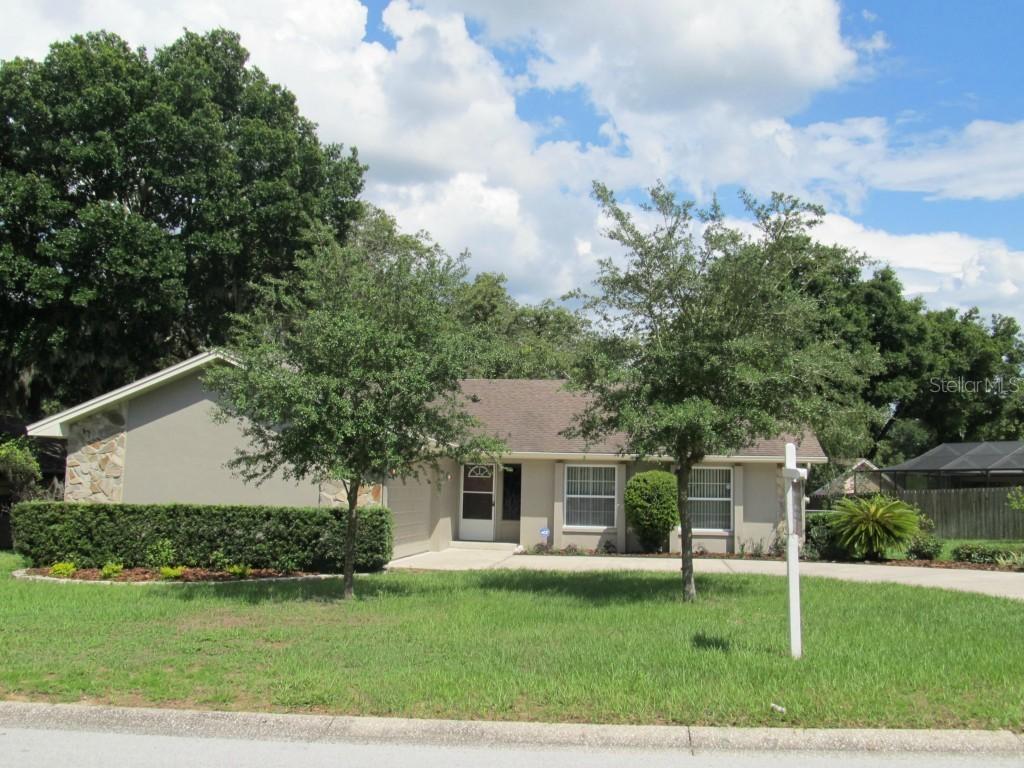 1103 Classic Dr., Valrico, FL 33594