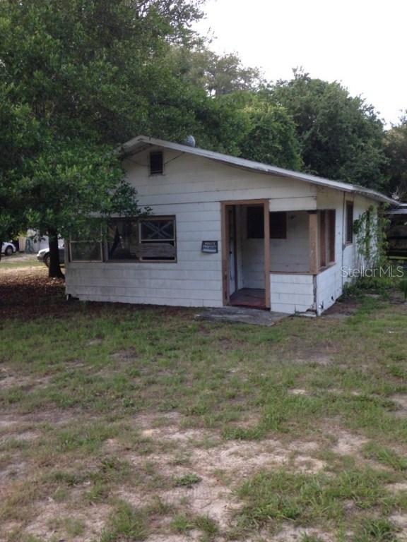 553 Berkley Ave., Tarpon Springs, FL 34689
