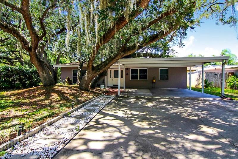 4421 W El Prado Blvd., Tampa, FL 33629