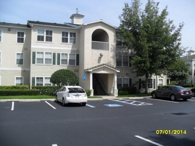 18125 Back Stretch Ln. #16-1, Tampa, FL 33647