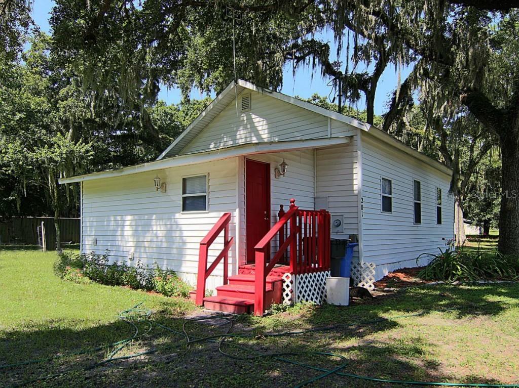 201 E Hunter Rd., Plant City, FL 33565