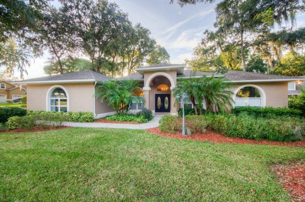406 Citrus Wood Ln., Valrico, FL 33594