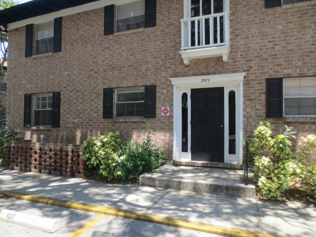 7019 San Ramon Pl. #102, Tampa, FL 33617