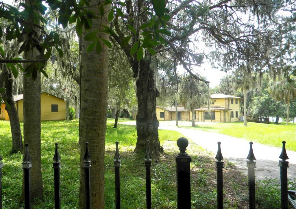 9806 Detrop St., Riverview, FL 33578