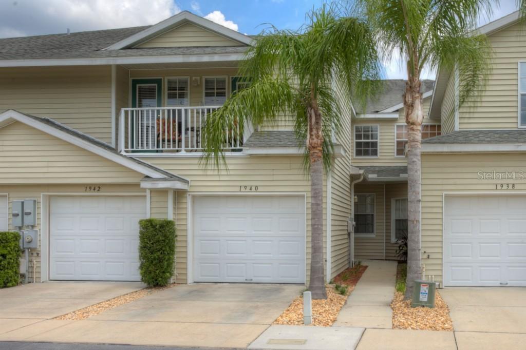 1940 Hammocks Ave., Lutz, FL 33549