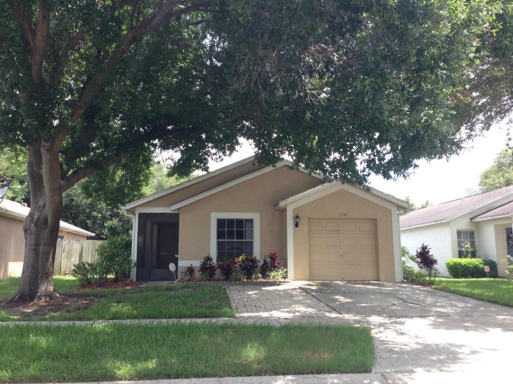 1330 Mohrlake Dr., Brandon, FL 33511