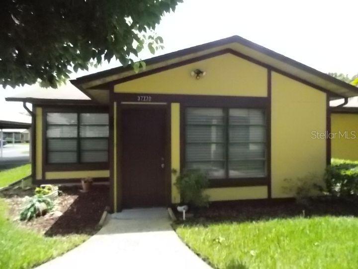 37770 Alissa Dr. #D, Zephyrhills, FL 33542