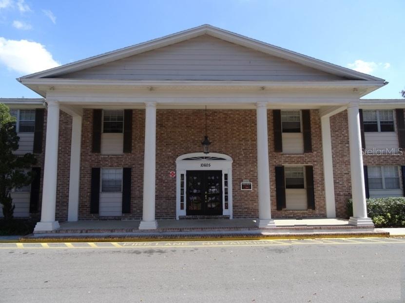 10605 N 56th St. #102, Temple Terrace, FL 33617