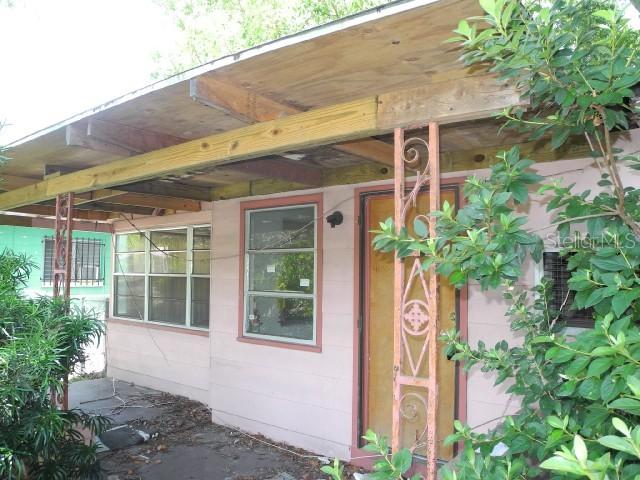 4656 19th Ave., St Petersburg, FL 33711