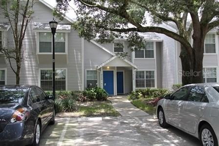 3176 Valley Oaks Dr., Tampa, FL 33618