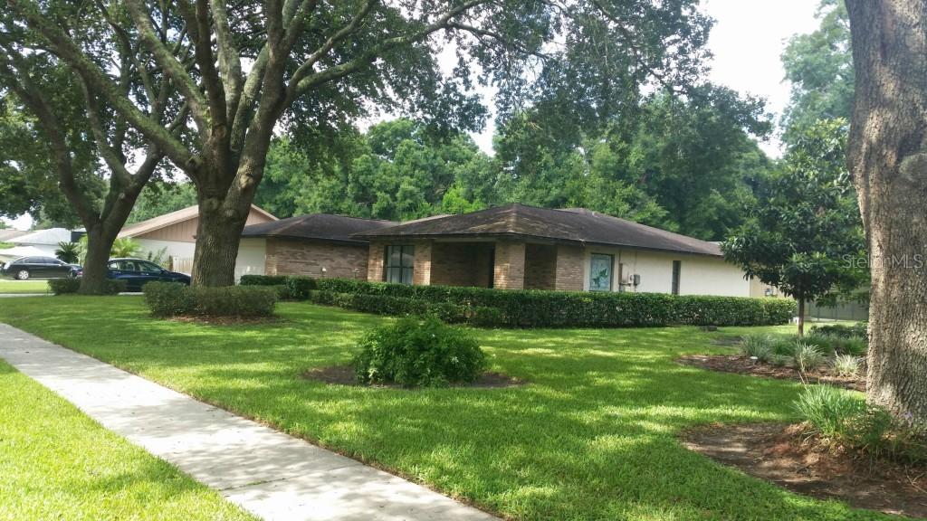 202 Halton Cir., Seffner, FL 33584