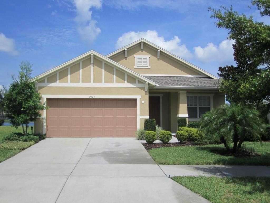 2925 Winglewood Cir., Lutz, FL 33558