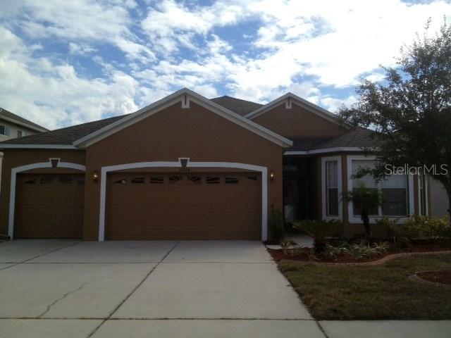 31326 Bridgegate Dr., Zephyrhills, FL 33545