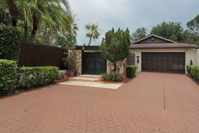 5002 Paloma Dr., Tampa, FL 33624