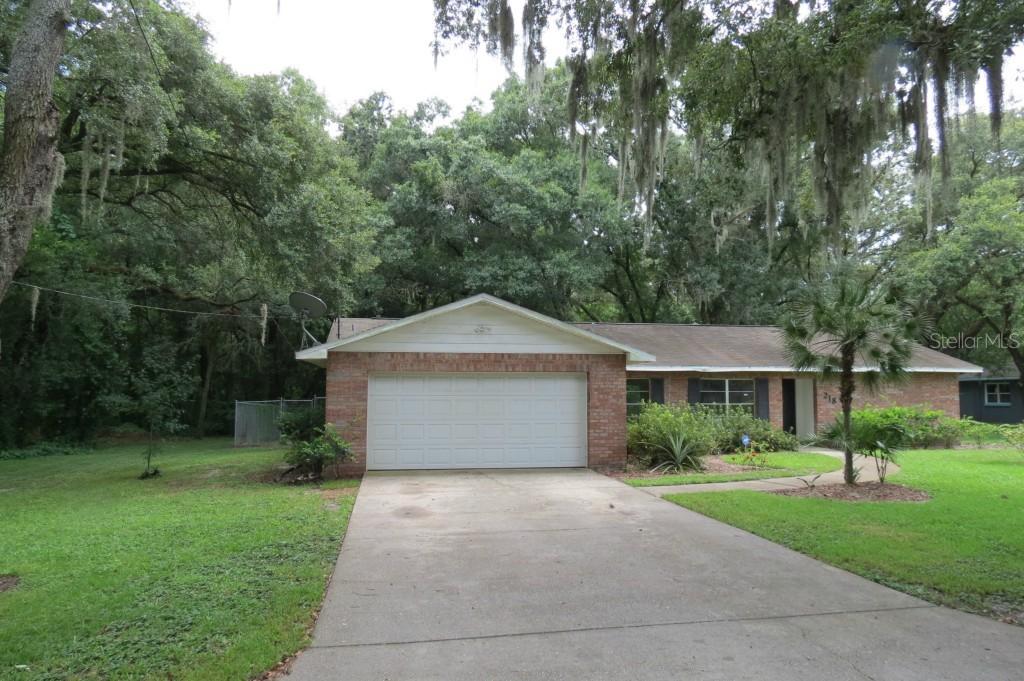 218 W 122nd Ave., Tampa, FL 33612