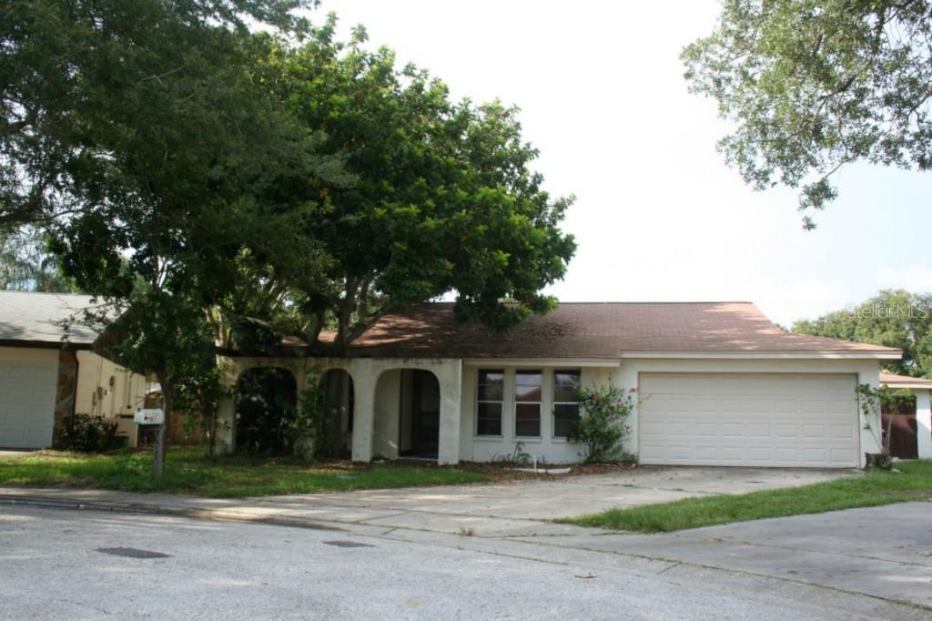 11717 108th Ave., Seminole, FL 33778