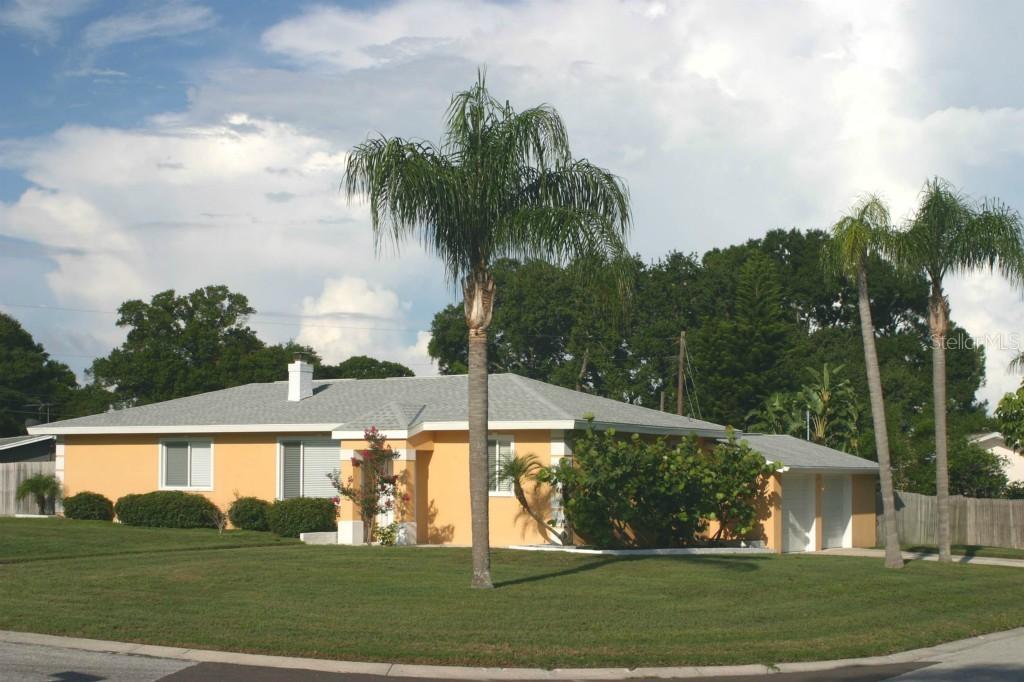 10532 Silhavy Dr., Largo, FL 33774