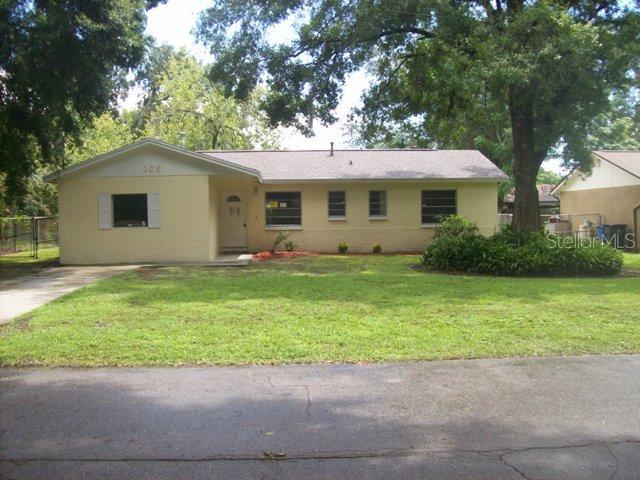 105 Lentz Rd., Brandon, FL 33510