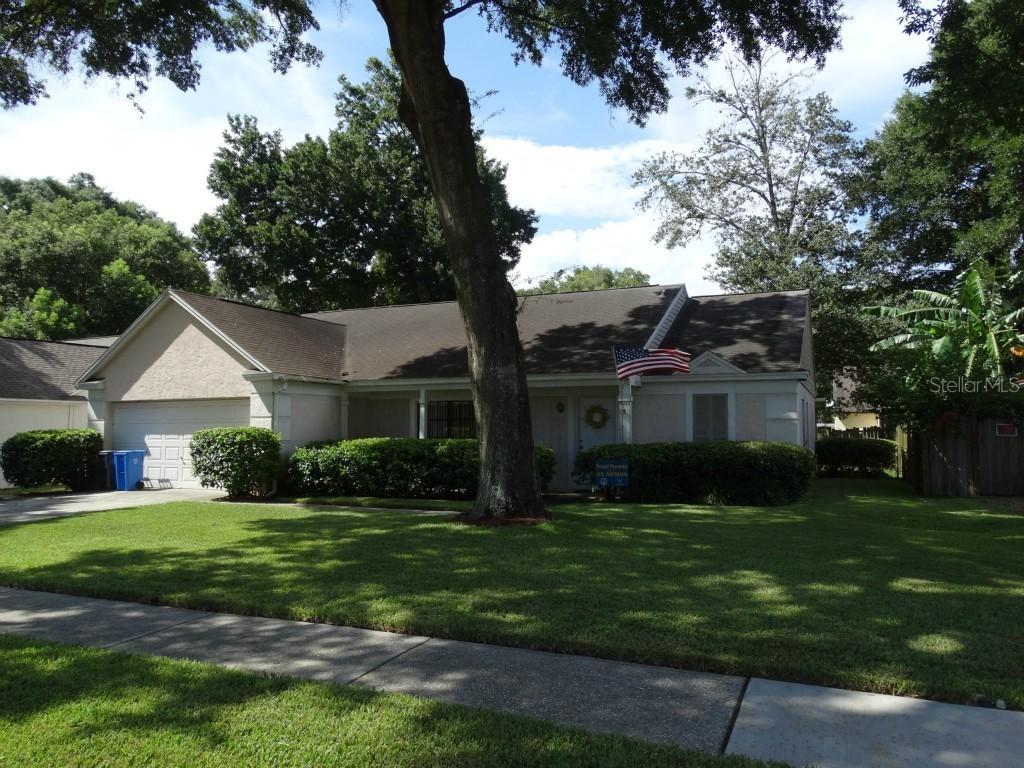 930 Benninger Dr., Brandon, FL 33510