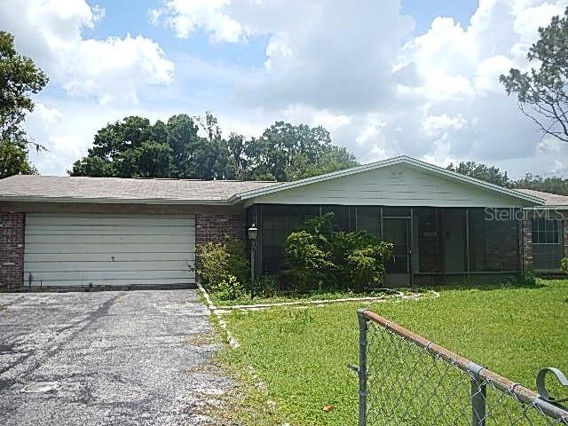 18505 Amber Dr., Lutz, FL 33549