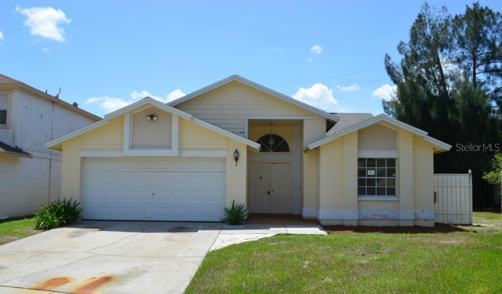 207 Belfort Pl., Valrico, FL 33594