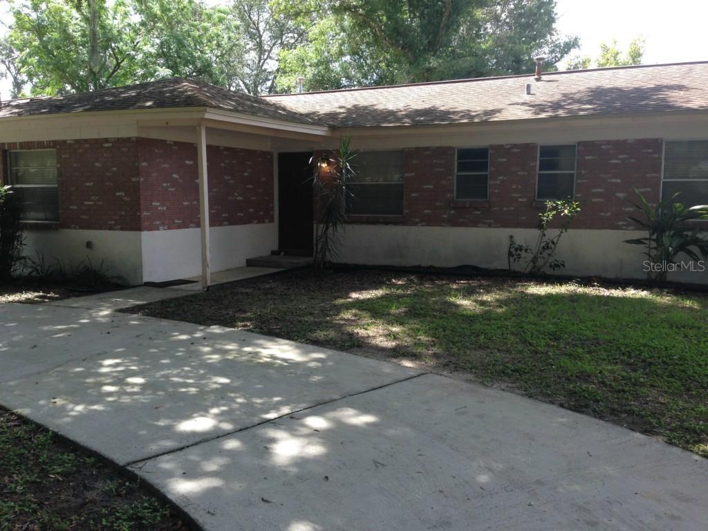 109 Lentz Rd., Brandon, FL 33510