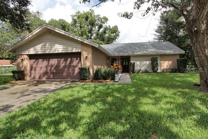 17508 Brandywine Dr., Lutz, FL 33549