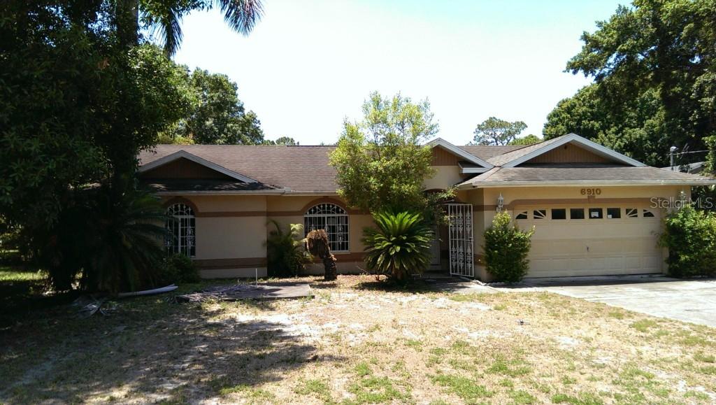 6910 W Creek Dr., Tampa, FL 33615