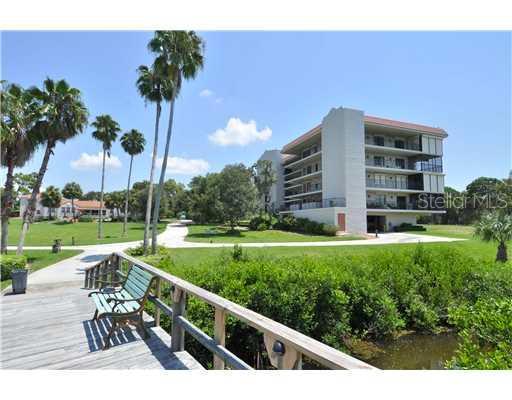 504 S Florida Ave. #225, Tarpon Springs, FL 34689