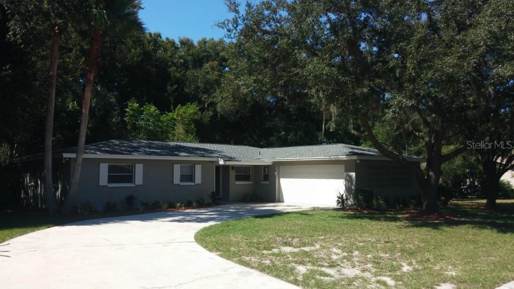 115 Julie Ln., Brandon, FL 33511