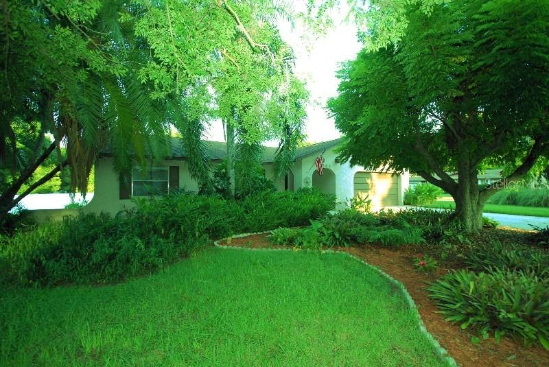 3203 King William Cir., Seffner, FL 33584